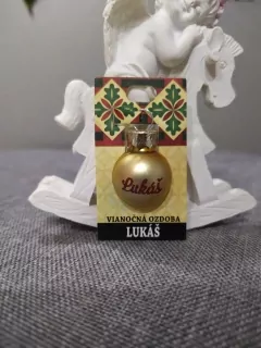 Vianočná gulička s menom Lukáš
