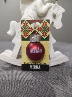 Vianočná gulička s menom Mirka