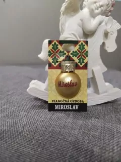 Vianočná gulička s menom Miroslav