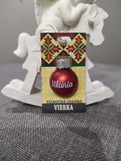 Vianočná gulička s menom Vierka