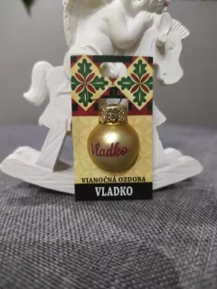 Vianočná gulička s menom Vladko