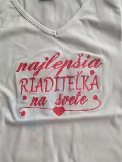 Vyšívané tričko-najlepšia riaditeľka