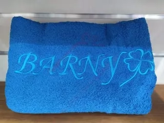 Osuška s menom Barny