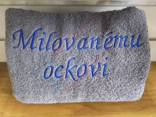 Osuška s nápisom Milovanému ockovi