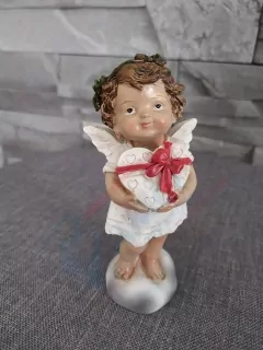 Anjelik s darčekom
