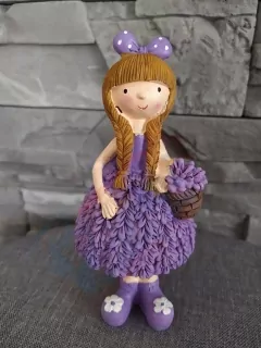 Dievča s levanduľou
