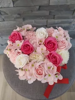 Flowers box v tvare srdca