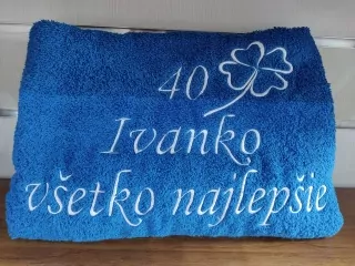 Osuška s nápisom 40 Ivanko všetko najlepšie