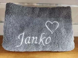 Osuška s menom Janko